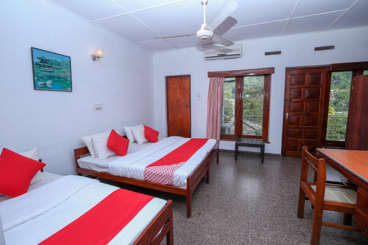 Oyo 436 Sandakelum Tourist Guest House Kandy Zewnętrze zdjęcie