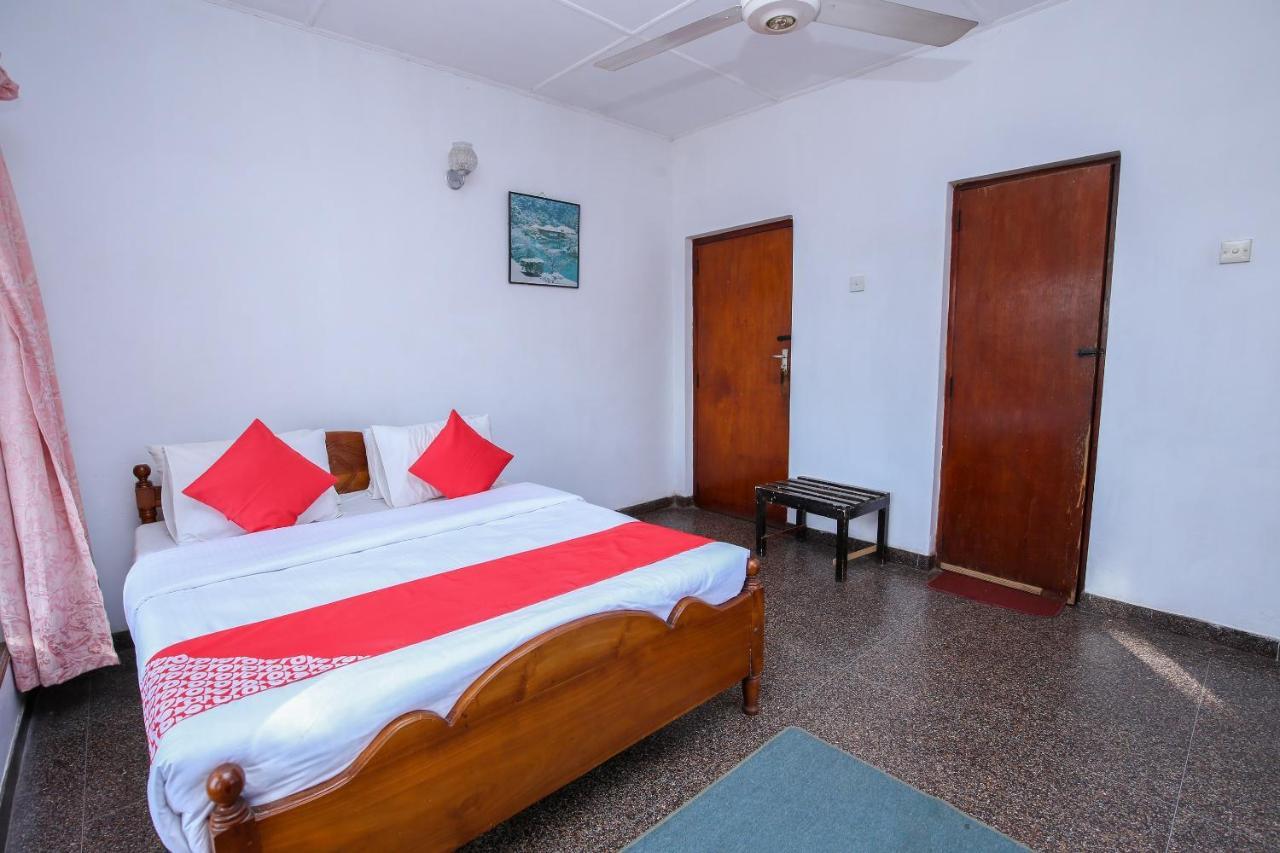 Oyo 436 Sandakelum Tourist Guest House Kandy Zewnętrze zdjęcie