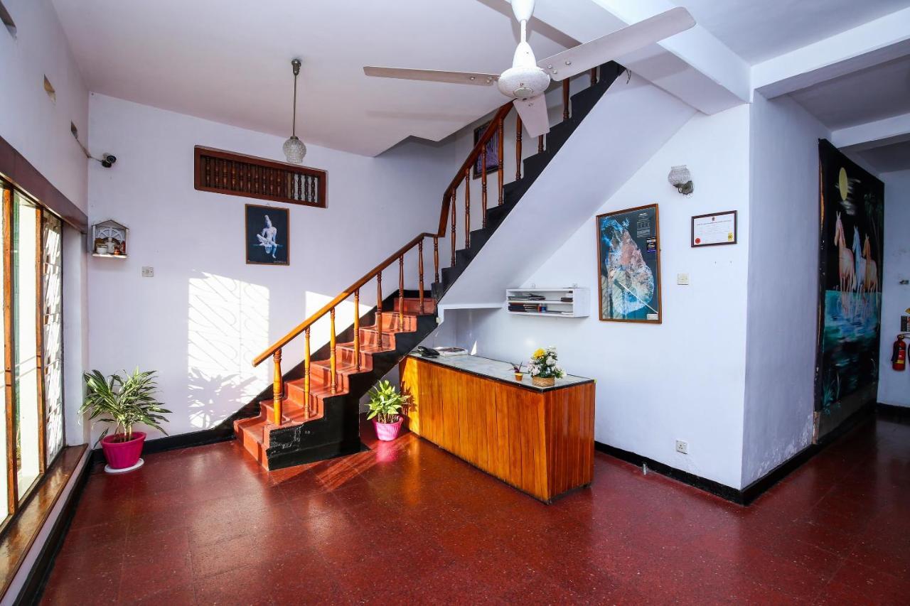 Oyo 436 Sandakelum Tourist Guest House Kandy Zewnętrze zdjęcie